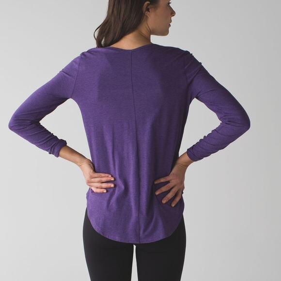 Lululemon Yogini 5 Year Long Sleeve Tee Heathered Bold Violet size 6 - Picture 8 of 10